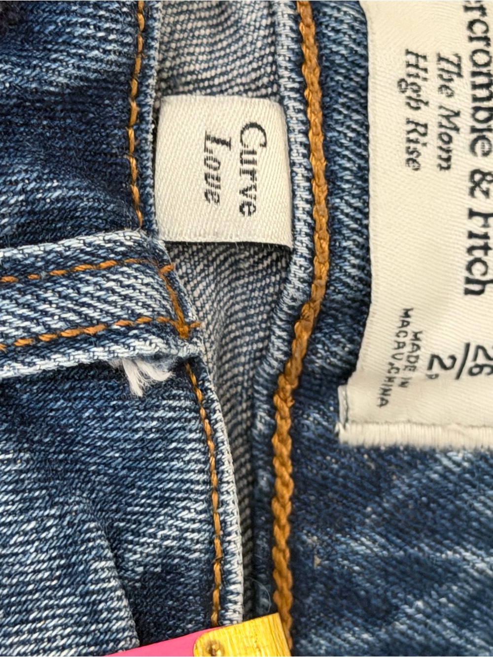 Abercrombie & Fitch High-Rise Blue Jeans 26